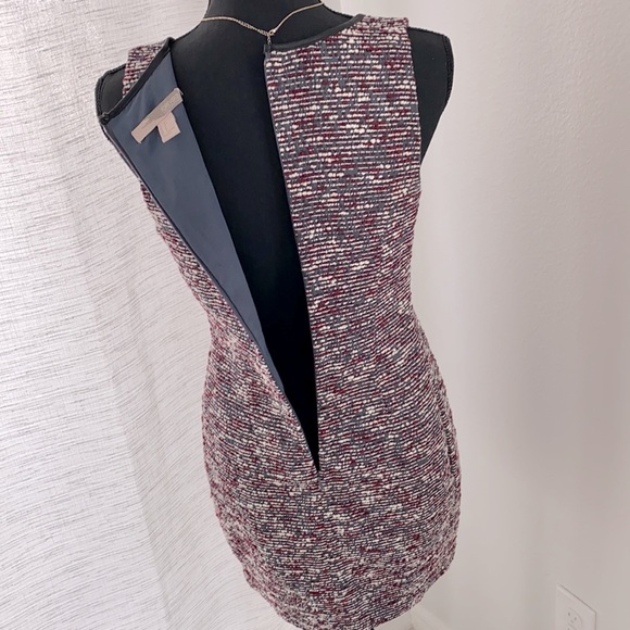 FOREVER 21 CONTEMPORARY PENCIL DRESS - Picture 5 of 8